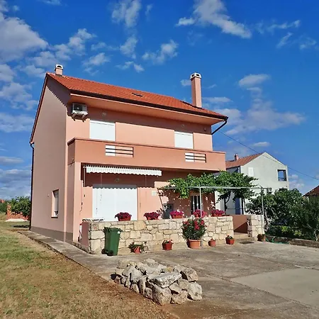 アパート In 37105 ポセダリェ