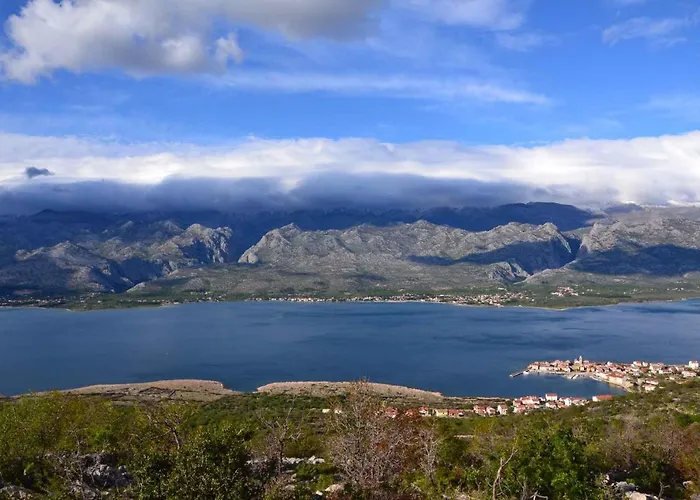 In 37105 * Поседарье