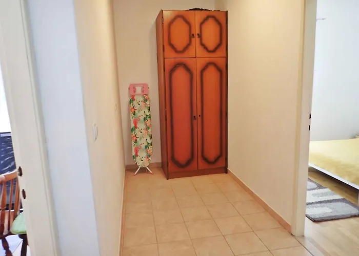 In 37105 Апартаменты